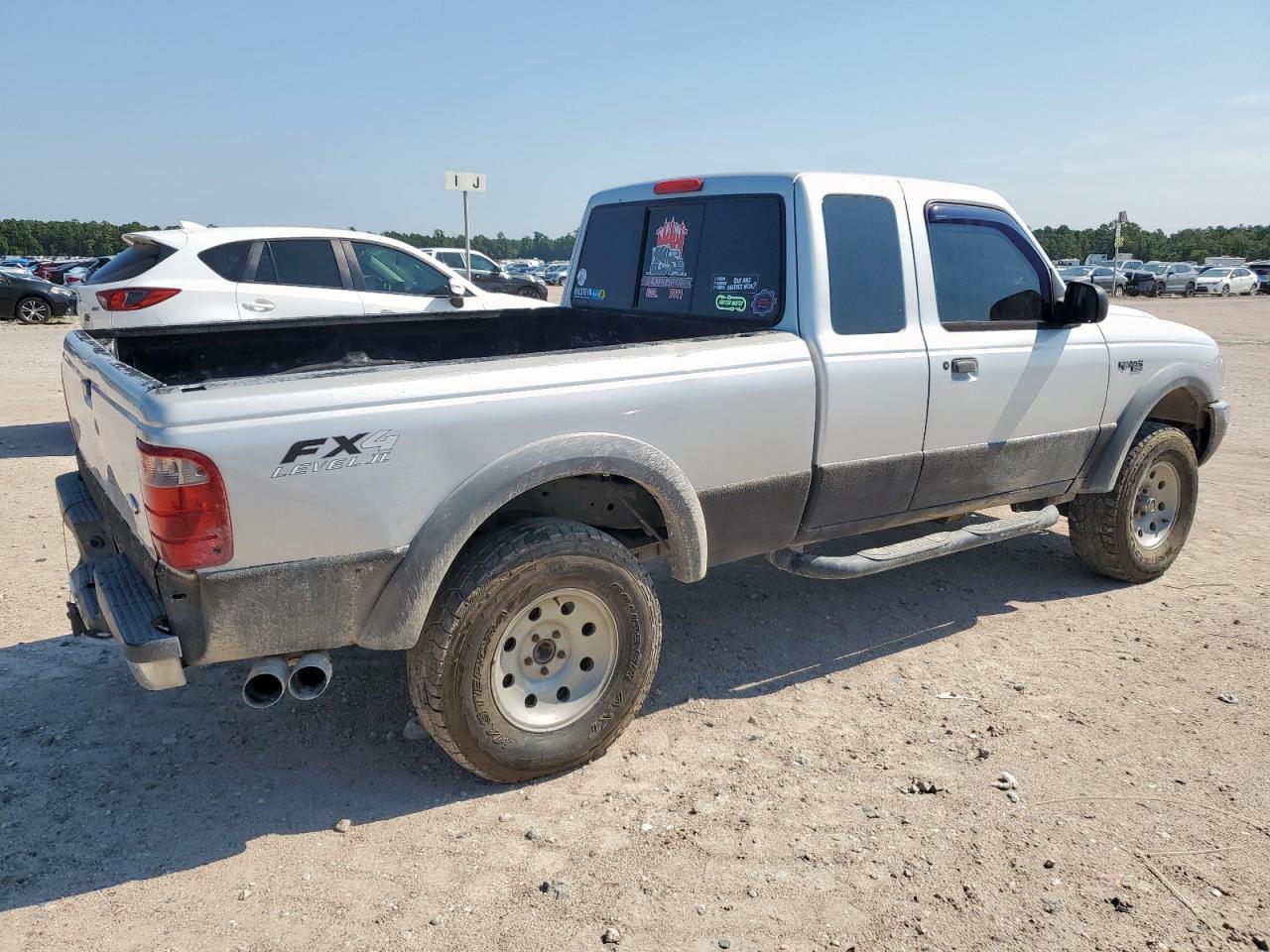 2003 Ford Ranger Super Cab - Image 3