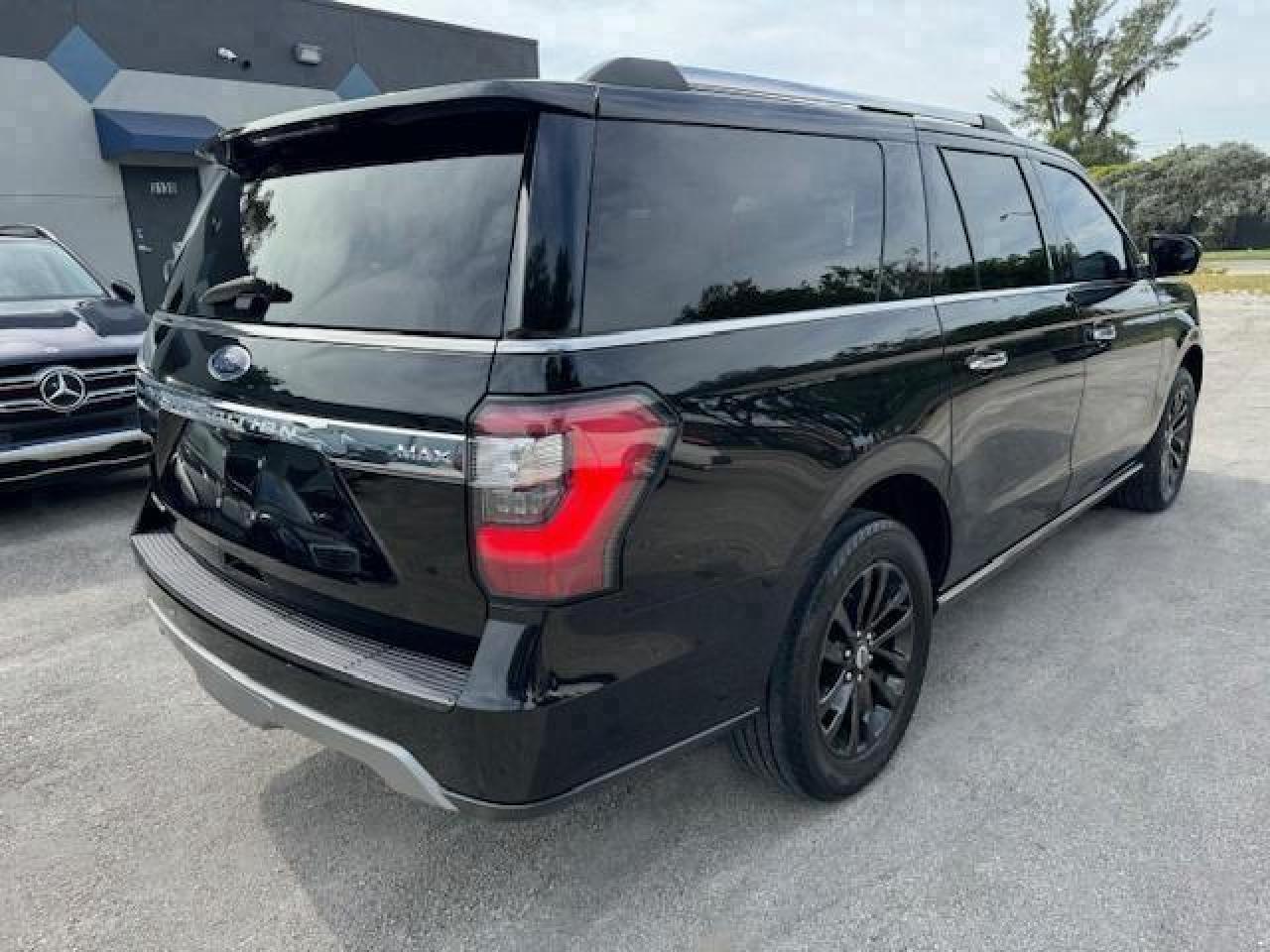 2019 Ford Expedition Max Limited - Фото 3