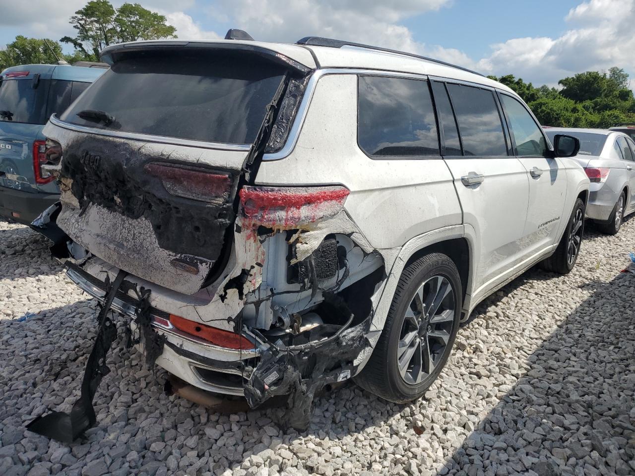 2024 Jeep Grand Cherokee L Overland - Фото 3