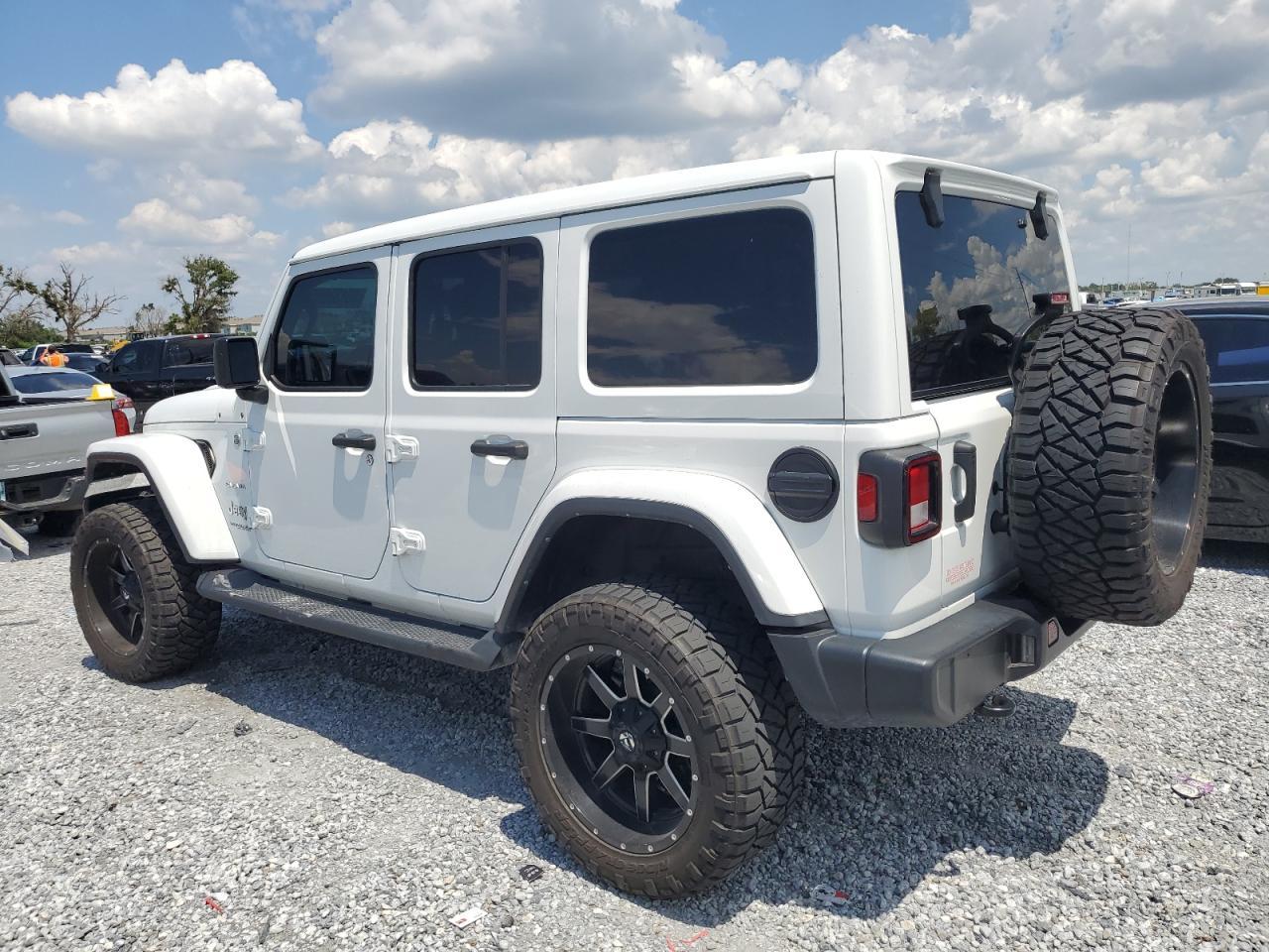 2021 Jeep Wrangler Unlimited Sahara - Image 2