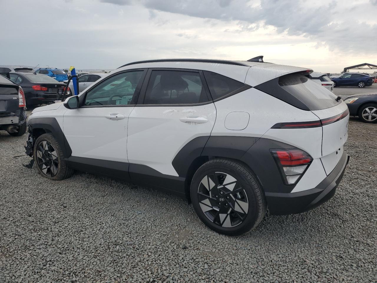 2025 Hyundai Kona Sel - Image 2