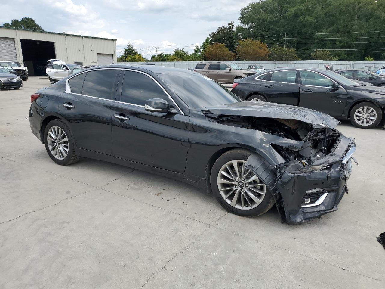 2022 Infiniti Q50 Luxe - Image 4