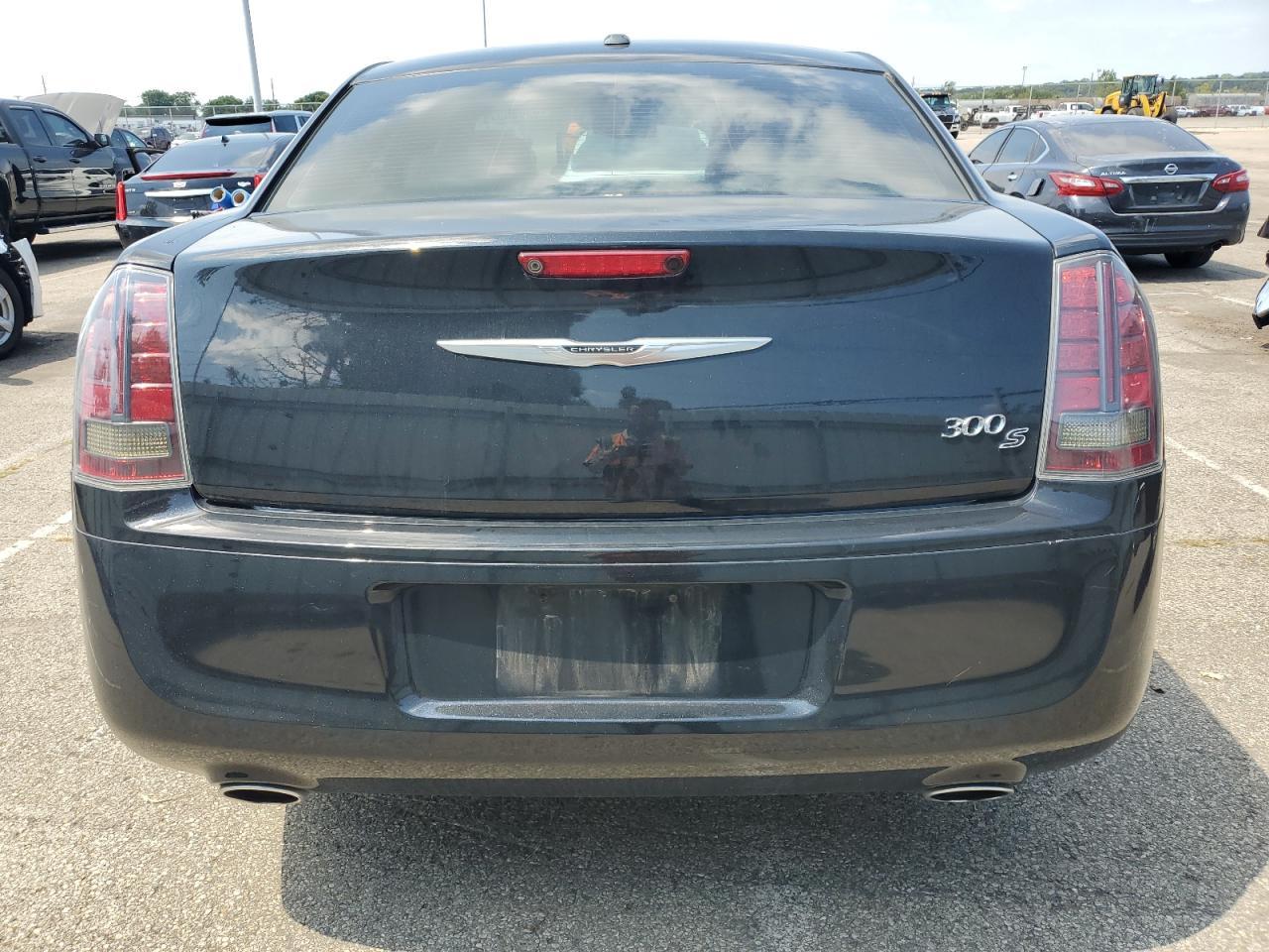 2014 Chrysler 300 S - Фото 6