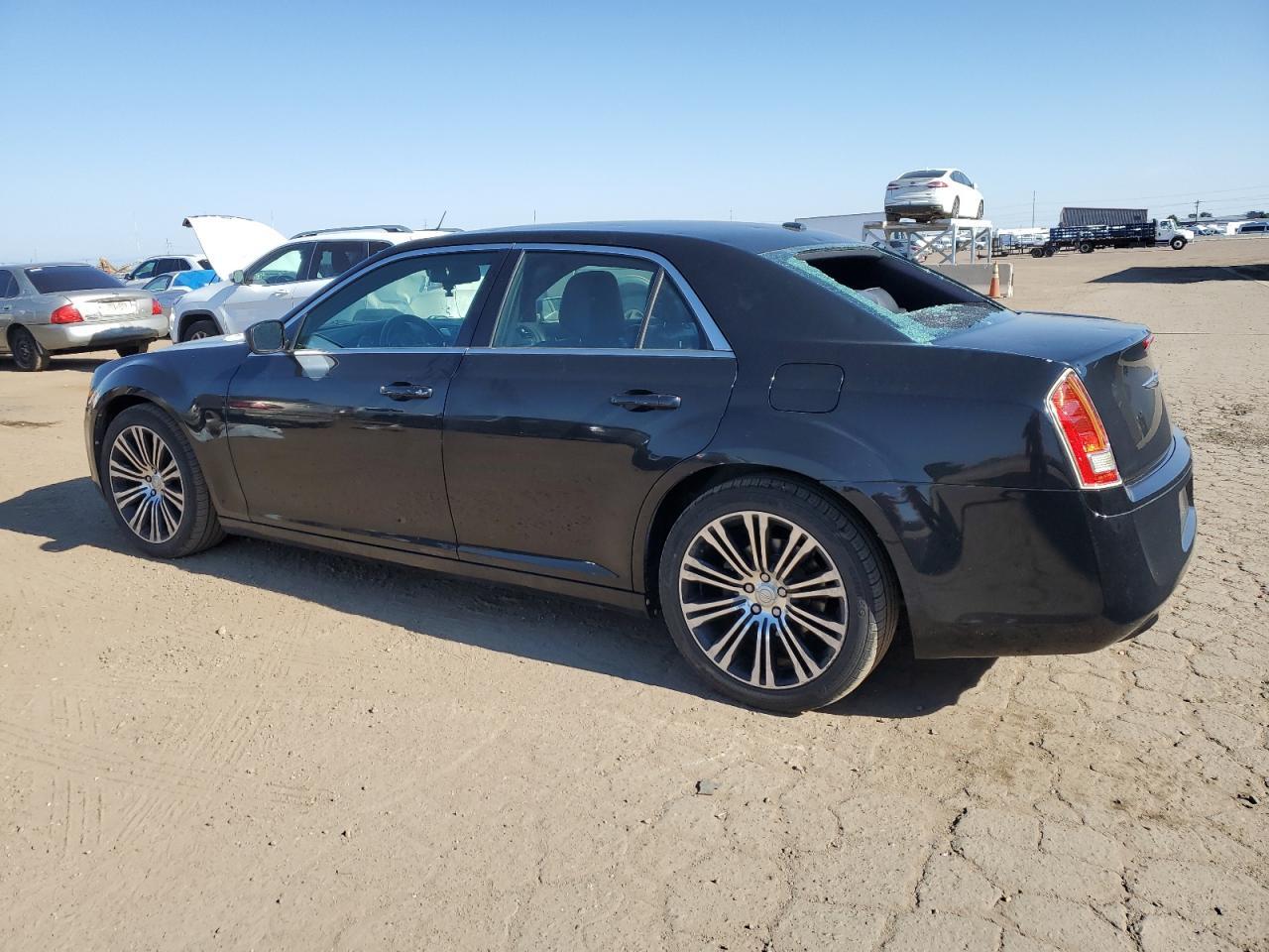 2013 Chrysler 300 S - Image 2