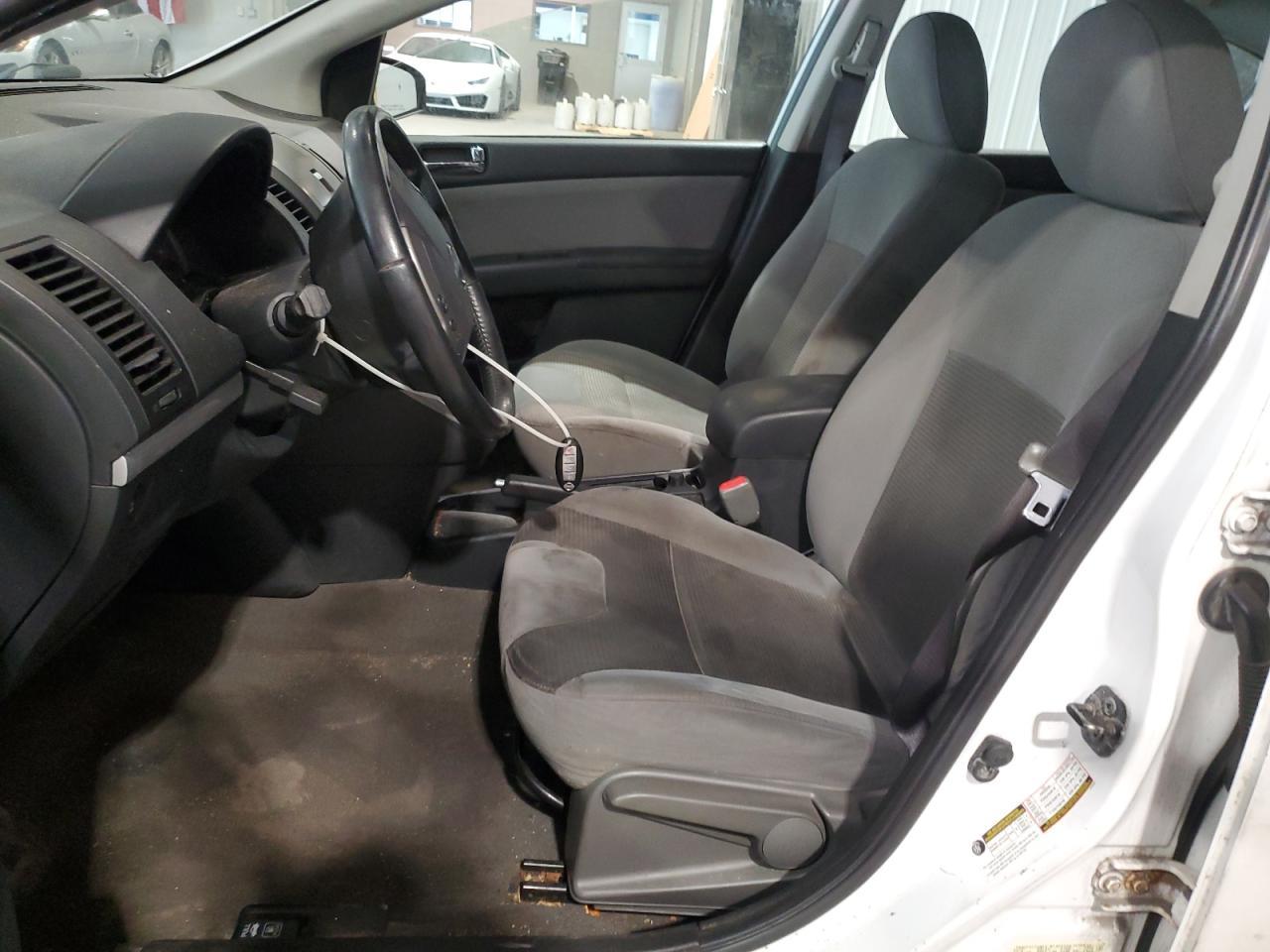 2011 Nissan Sentra 2.0 - Image 7