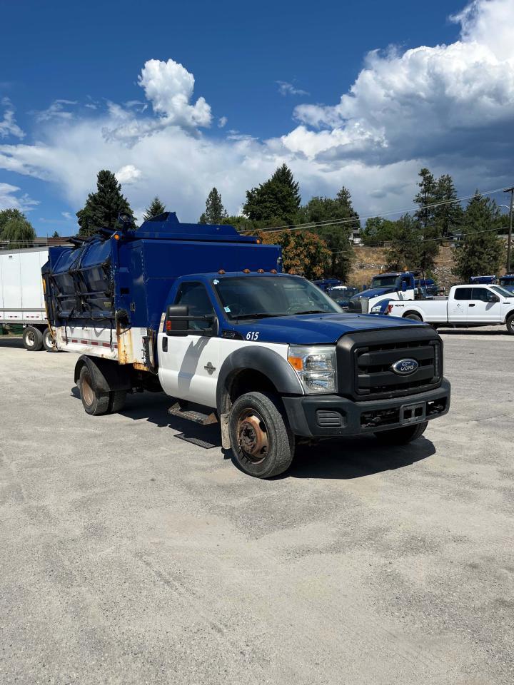 2011 Ford F550 Super Duty - Image 2