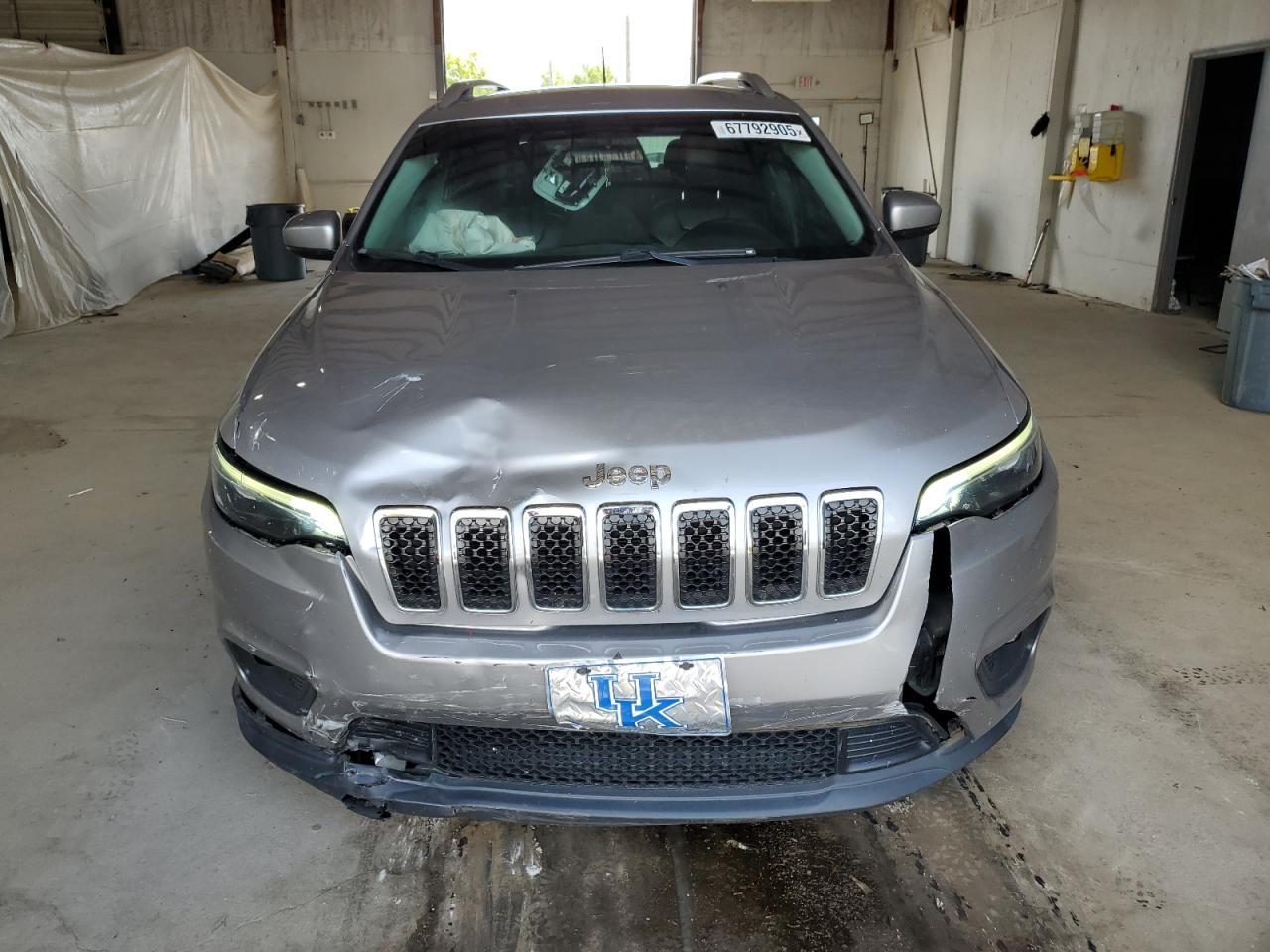 2020 Jeep Cherokee Latitude Plus - Фото 5