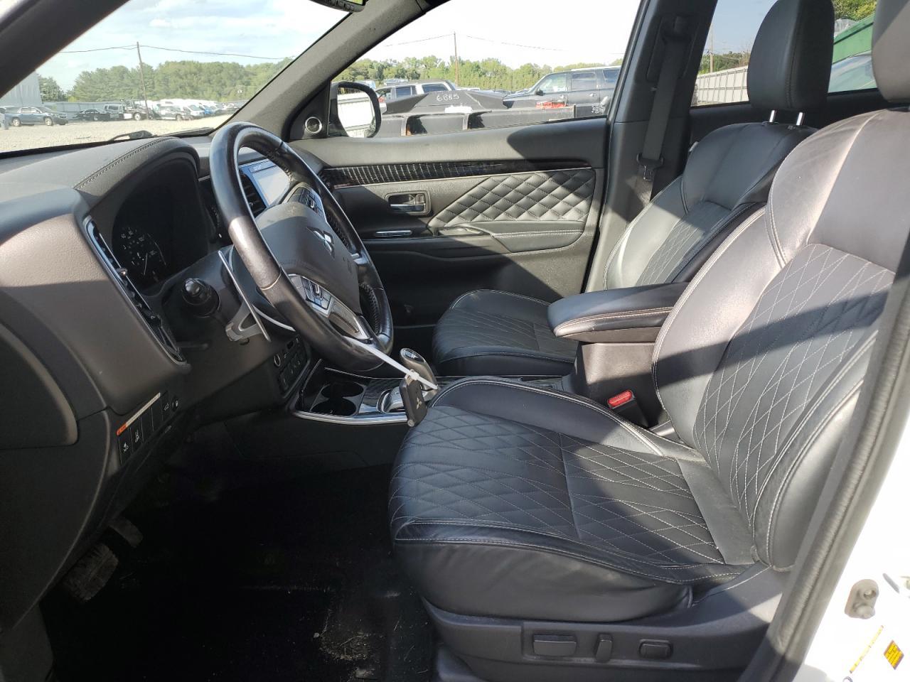 2021 Mitsubishi Outlander Fe - Фото 7
