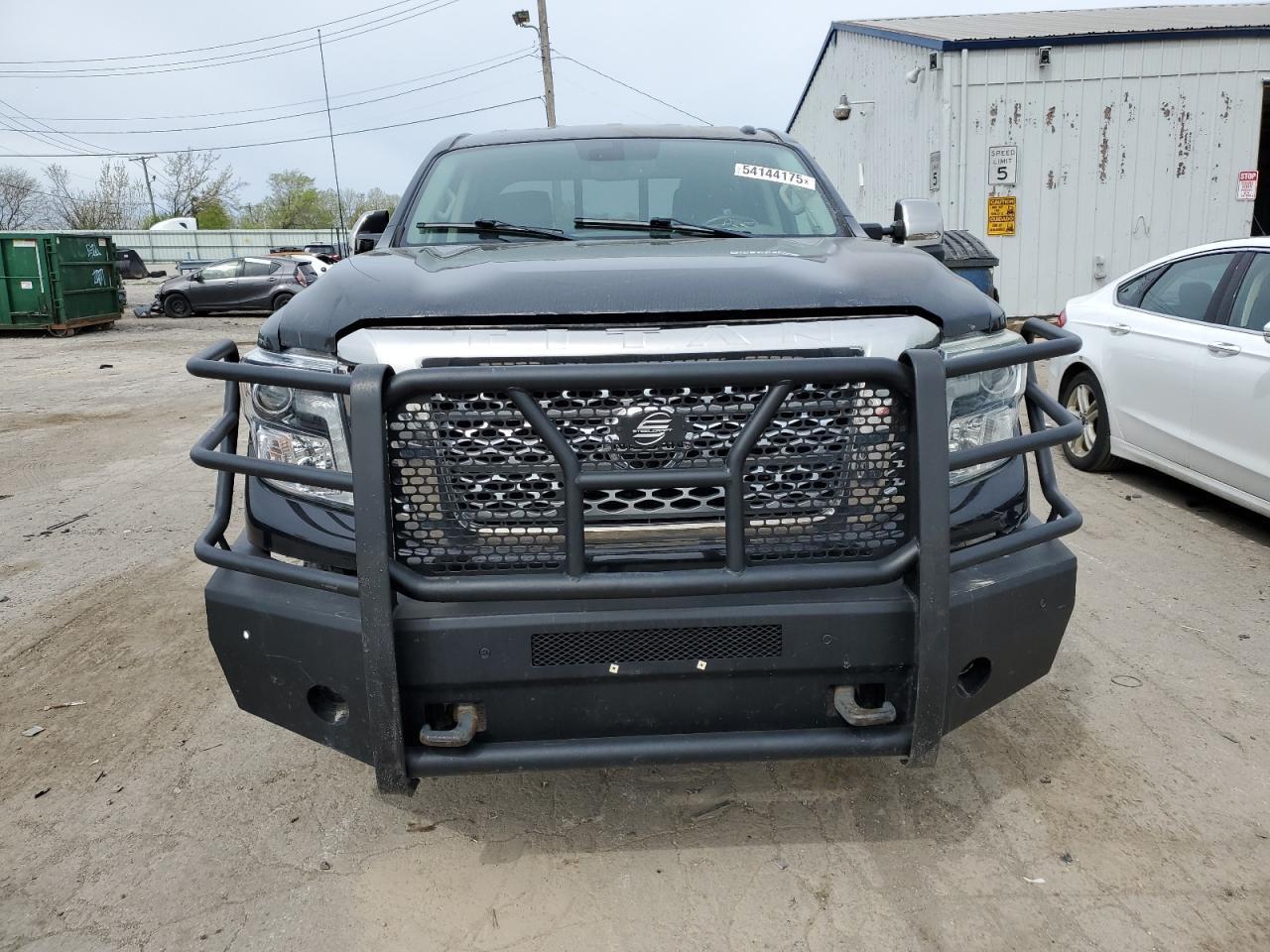 2016 Nissan Titan Xd Platinum Reserve Diesel - Фото 5