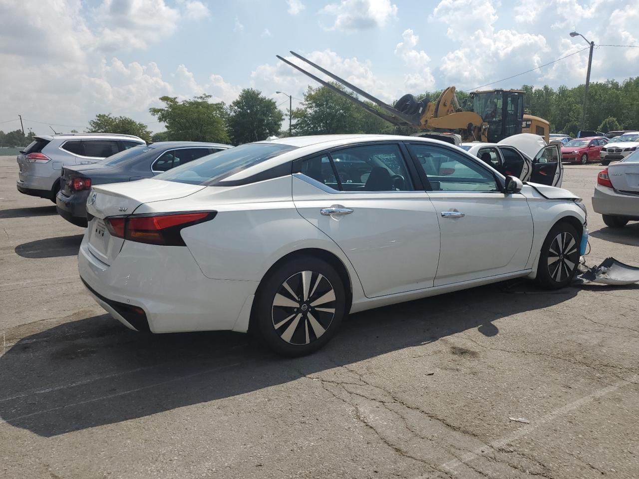 2021 Nissan Altima Sv - Фото 3