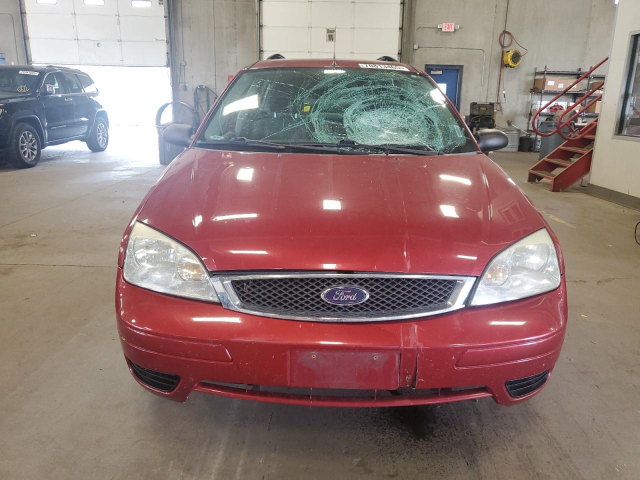 2005 Ford Focus Zxw - Фото 5