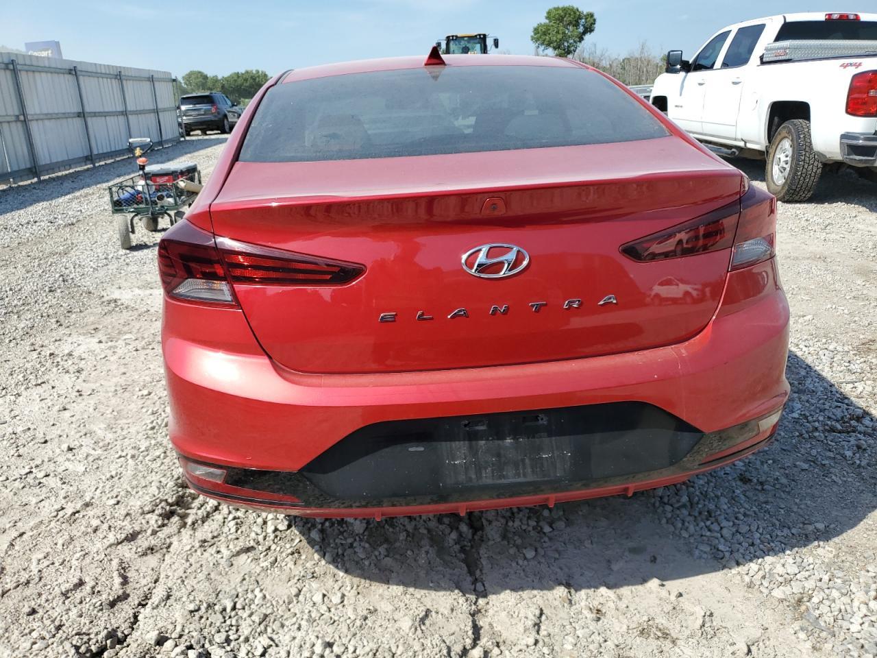 2020 Hyundai Elantra Sel - Image 6