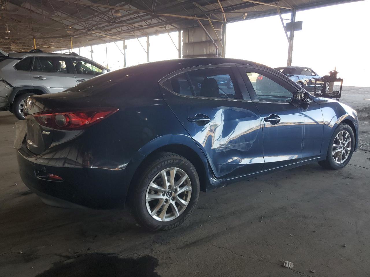 2016 Mazda 3 Sport - Image 3