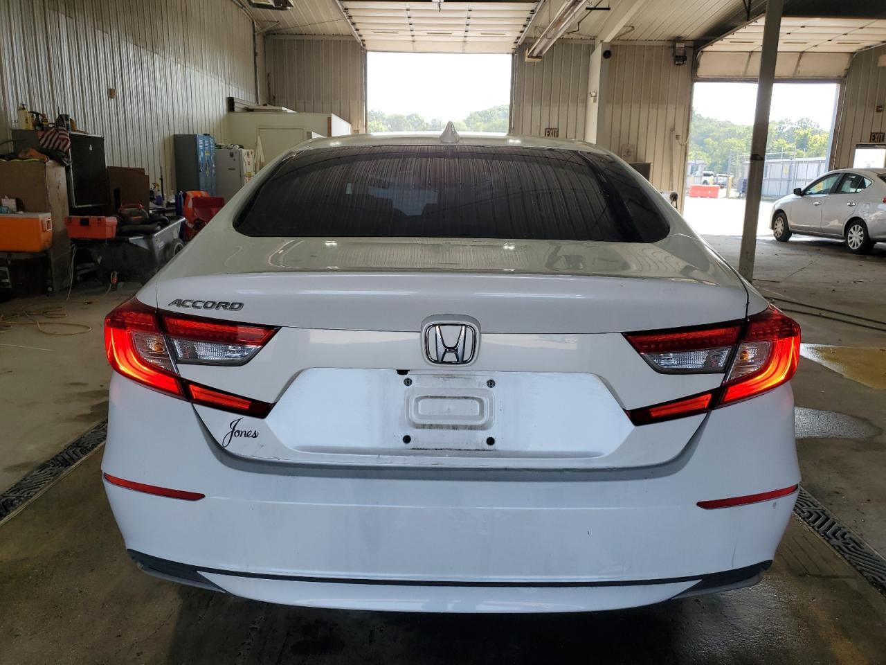 2018 Honda Accord Lx - Фото 6