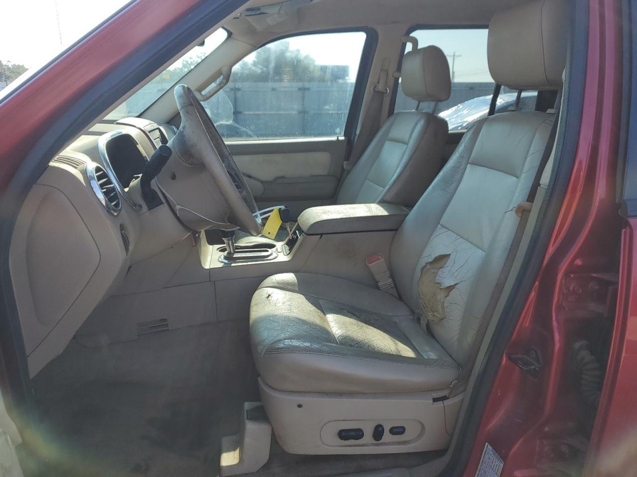 2008 Ford Explorer Eddie Bauer - Image 7