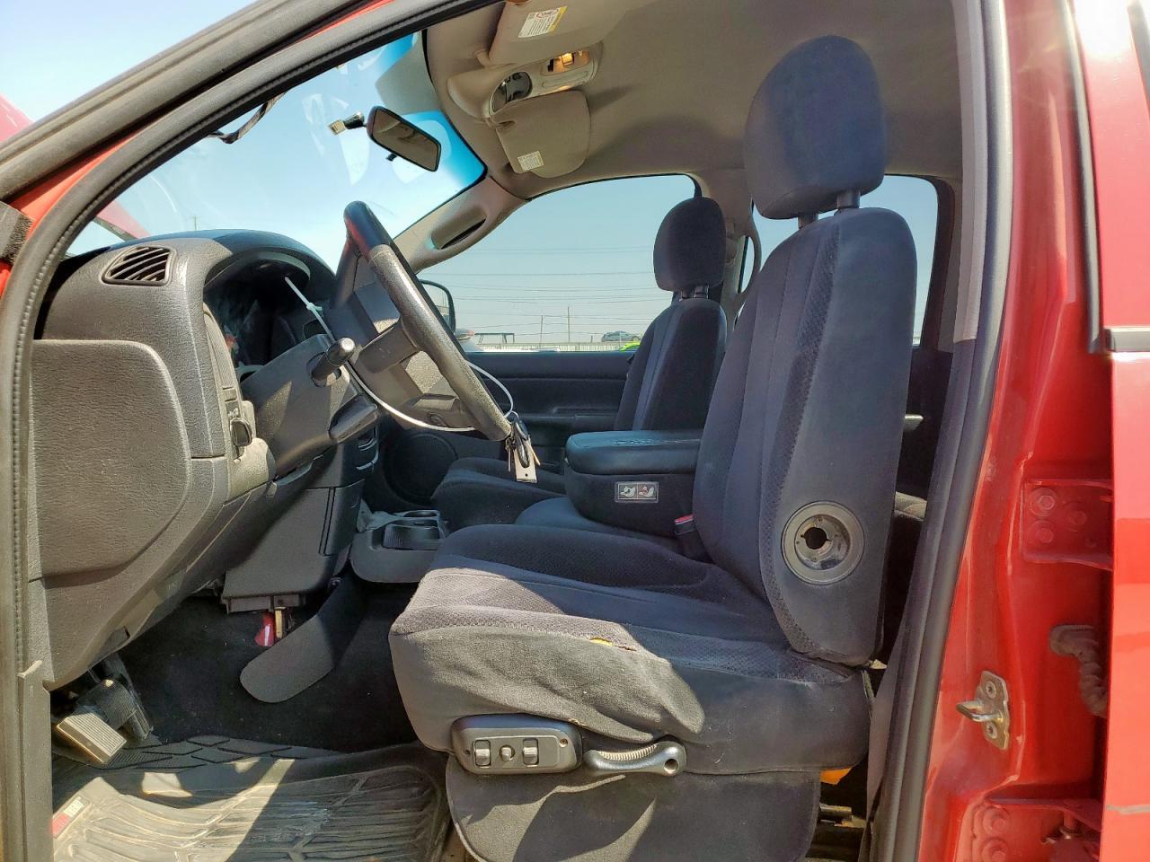 2004 Dodge Ram 1500 St - Фото 7