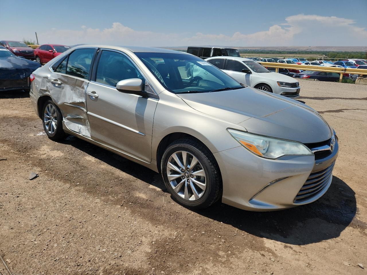 2016 Toyota Camry Le - Image 4