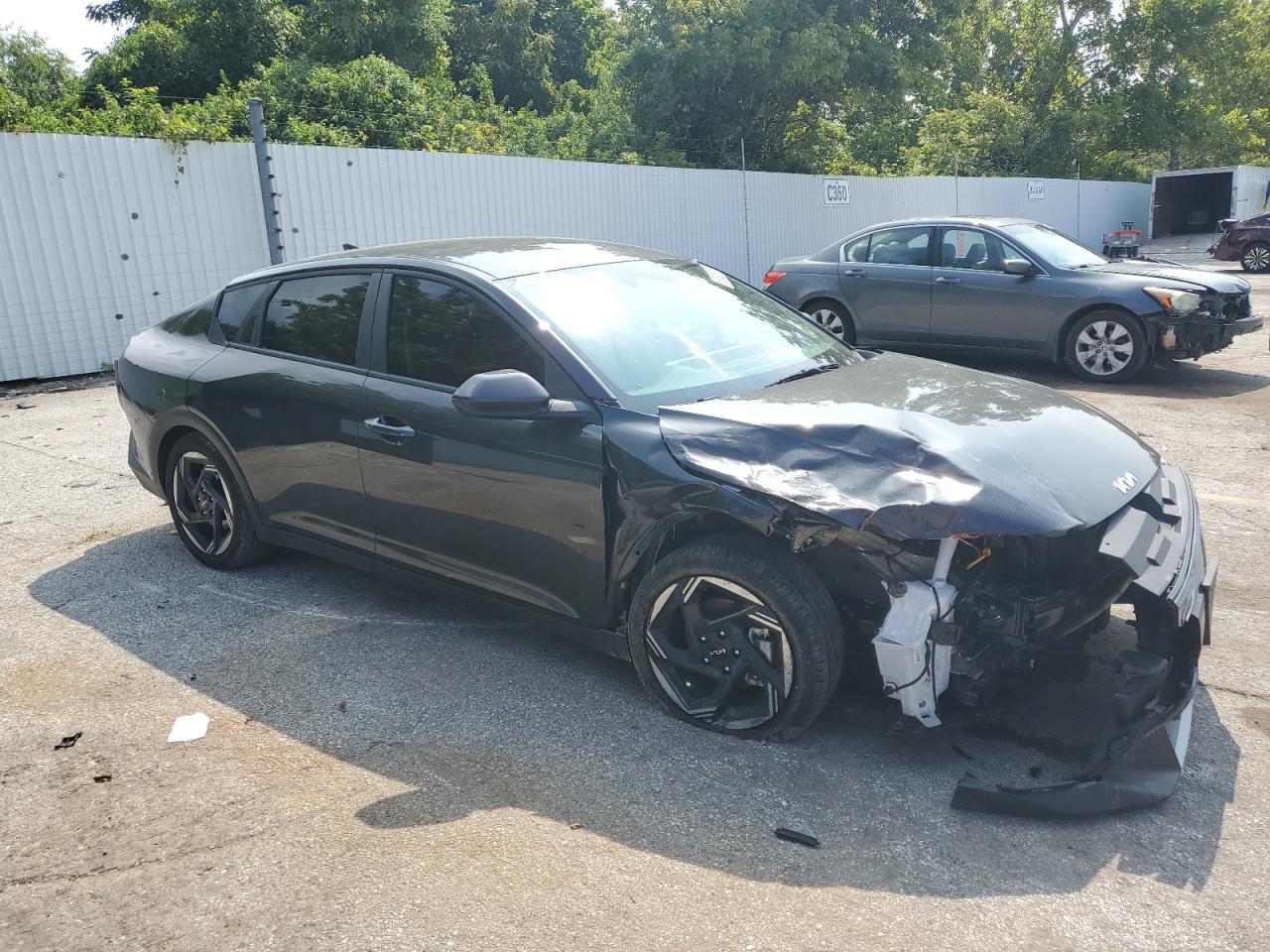 2025 Kia K4 Ex - Image 4