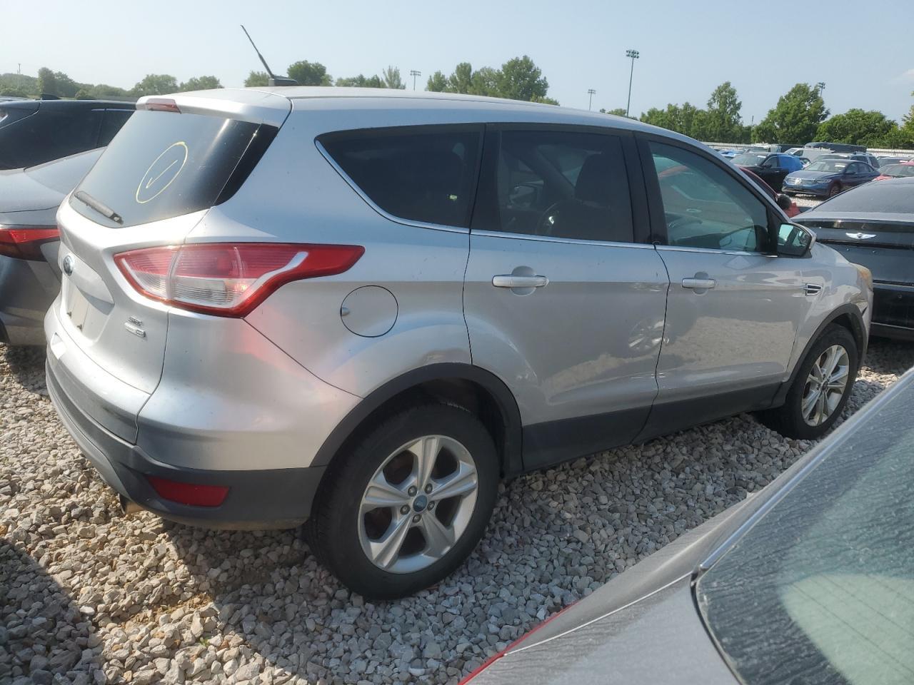 2013 Ford Escape Se - Фото 3