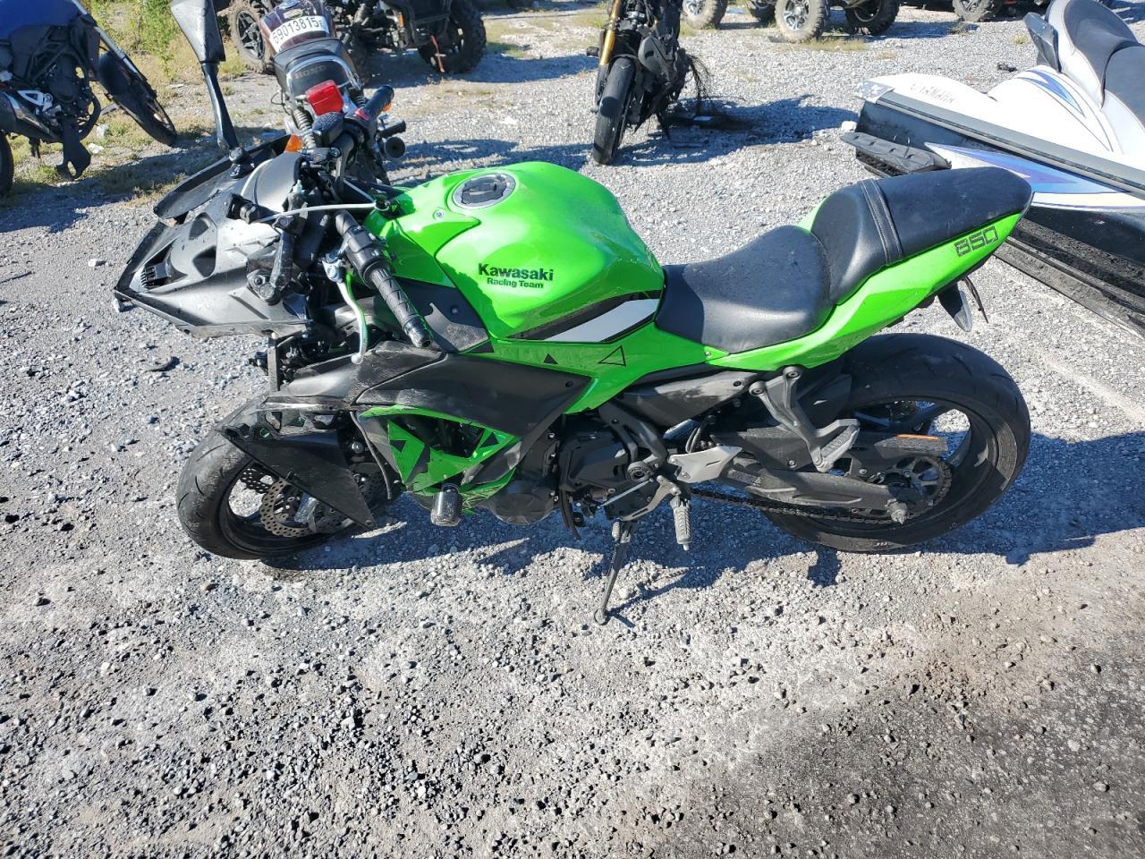 2025 Kawasaki Ex650 P - Фото 3