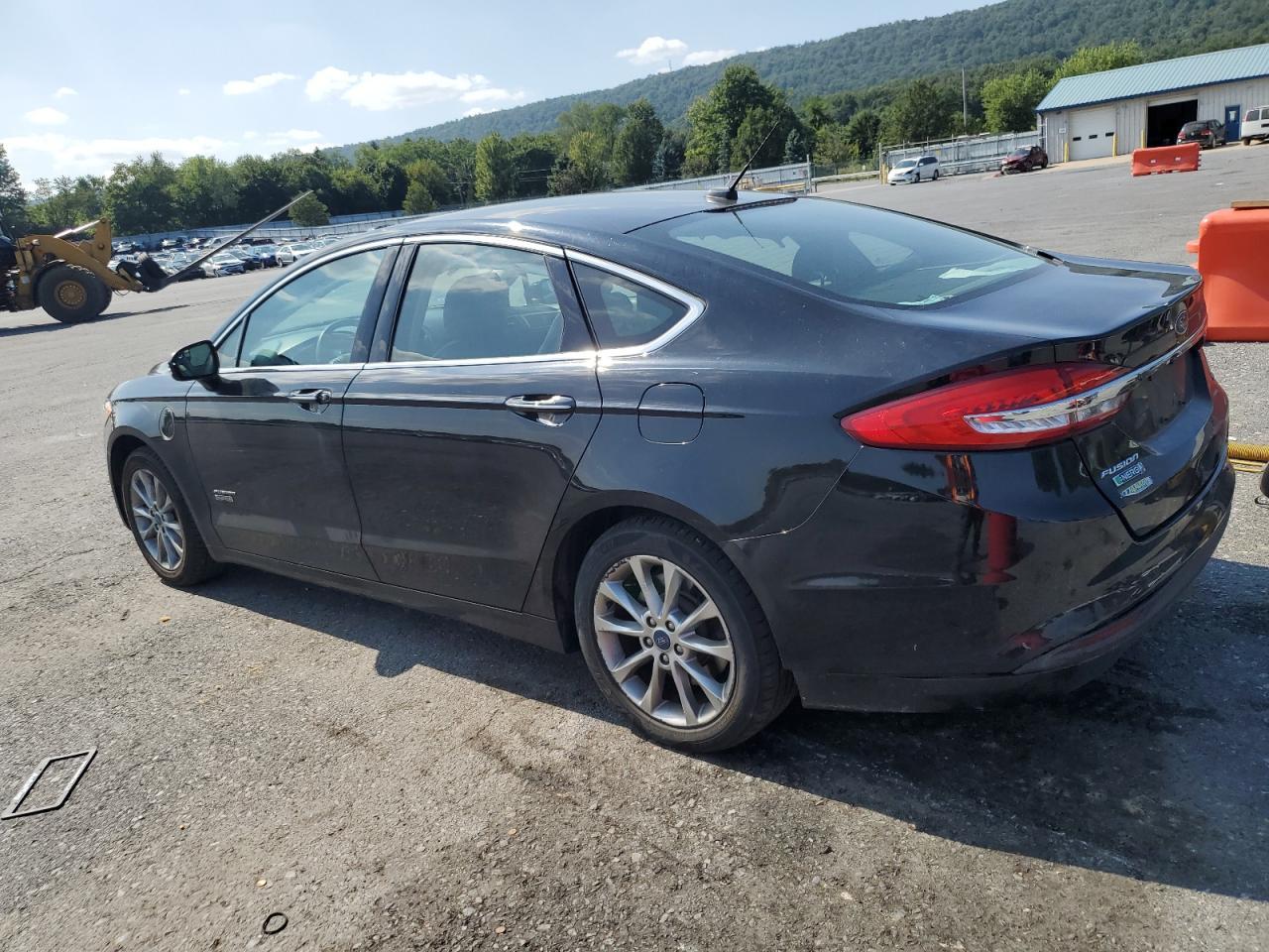 2017 Ford Fusion Se Phev - Фото 2