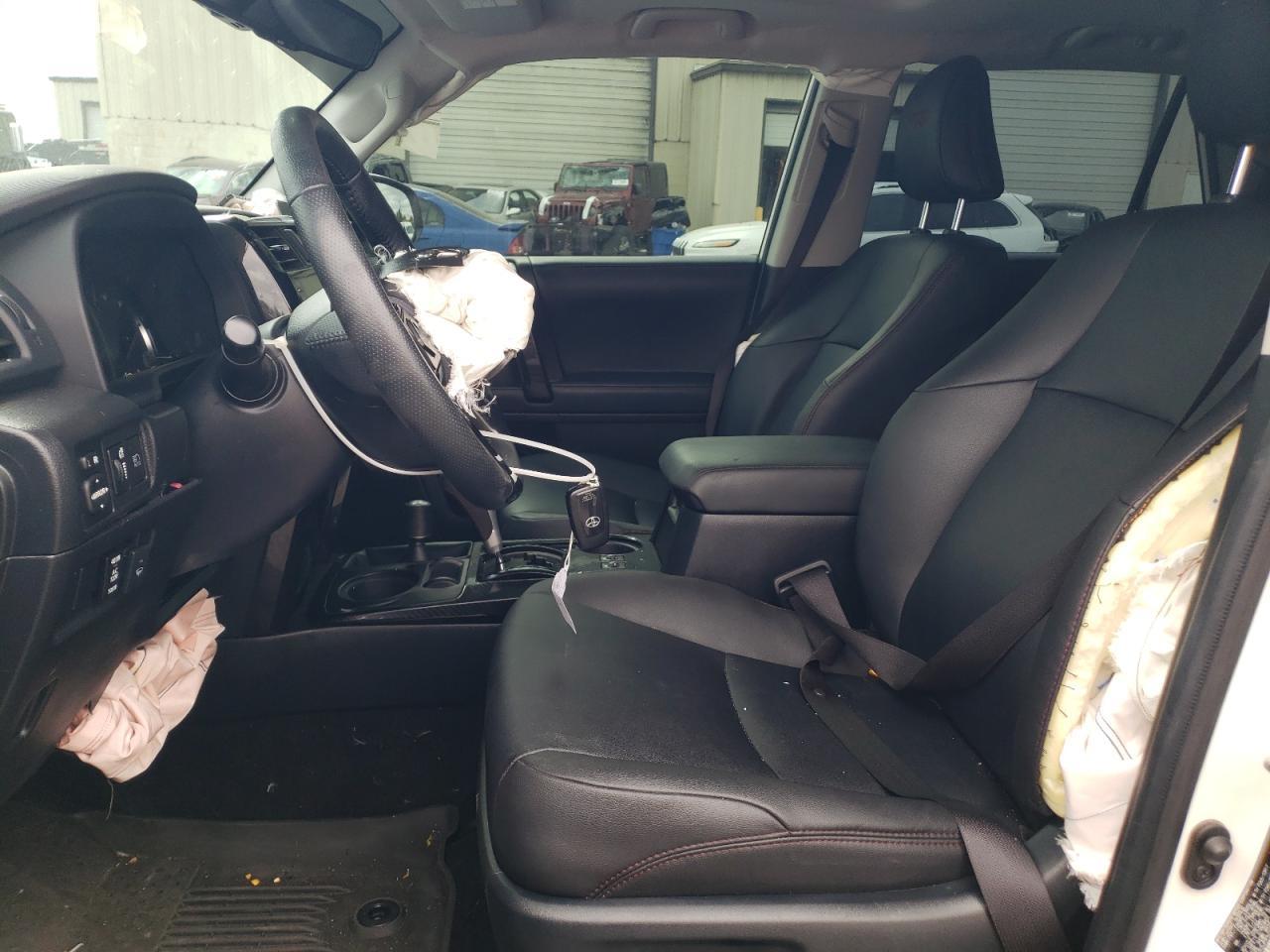 2023 Toyota 4Runner Se - Фото 7