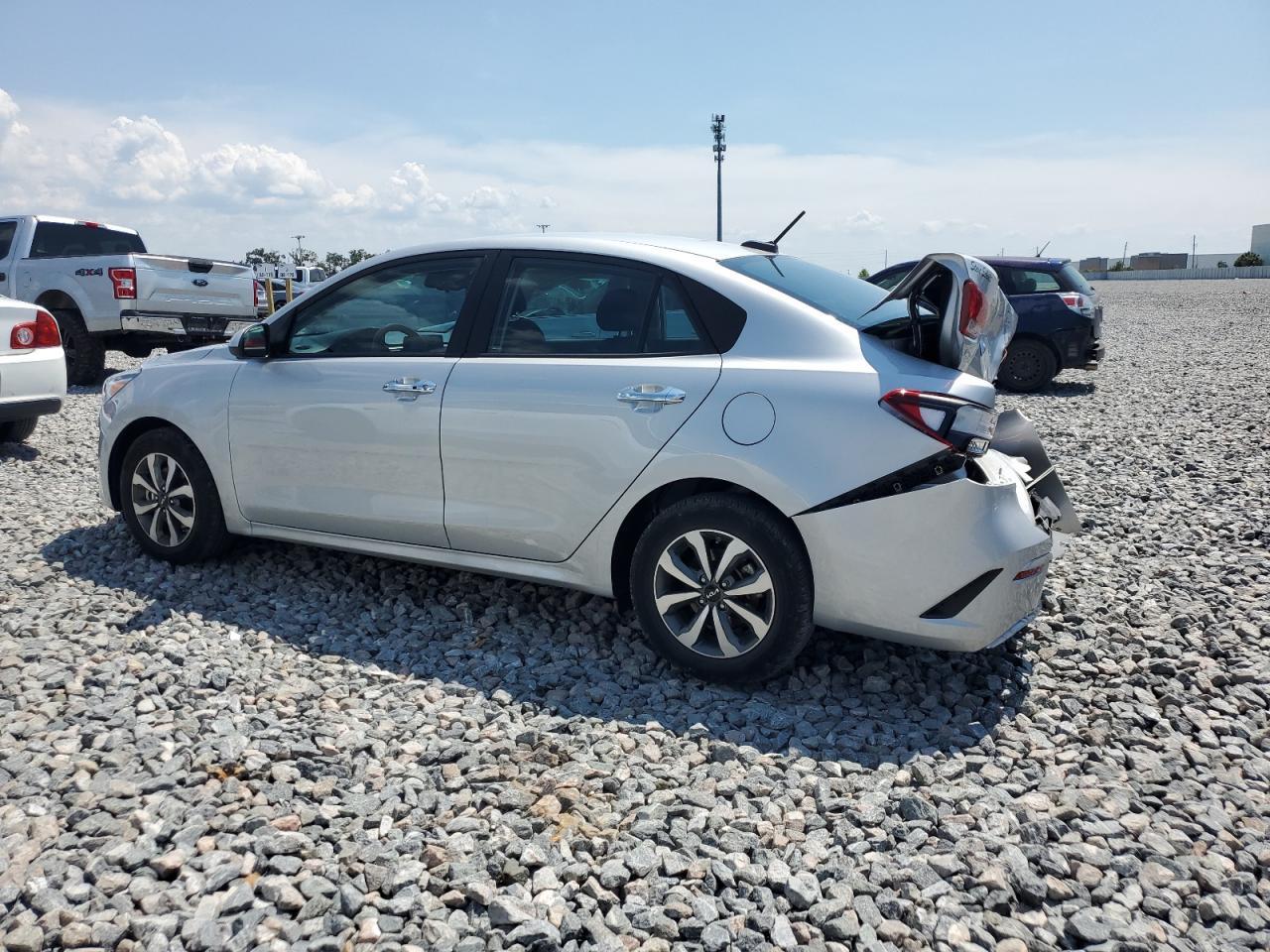 2023 Kia Rio Lx - Image 2