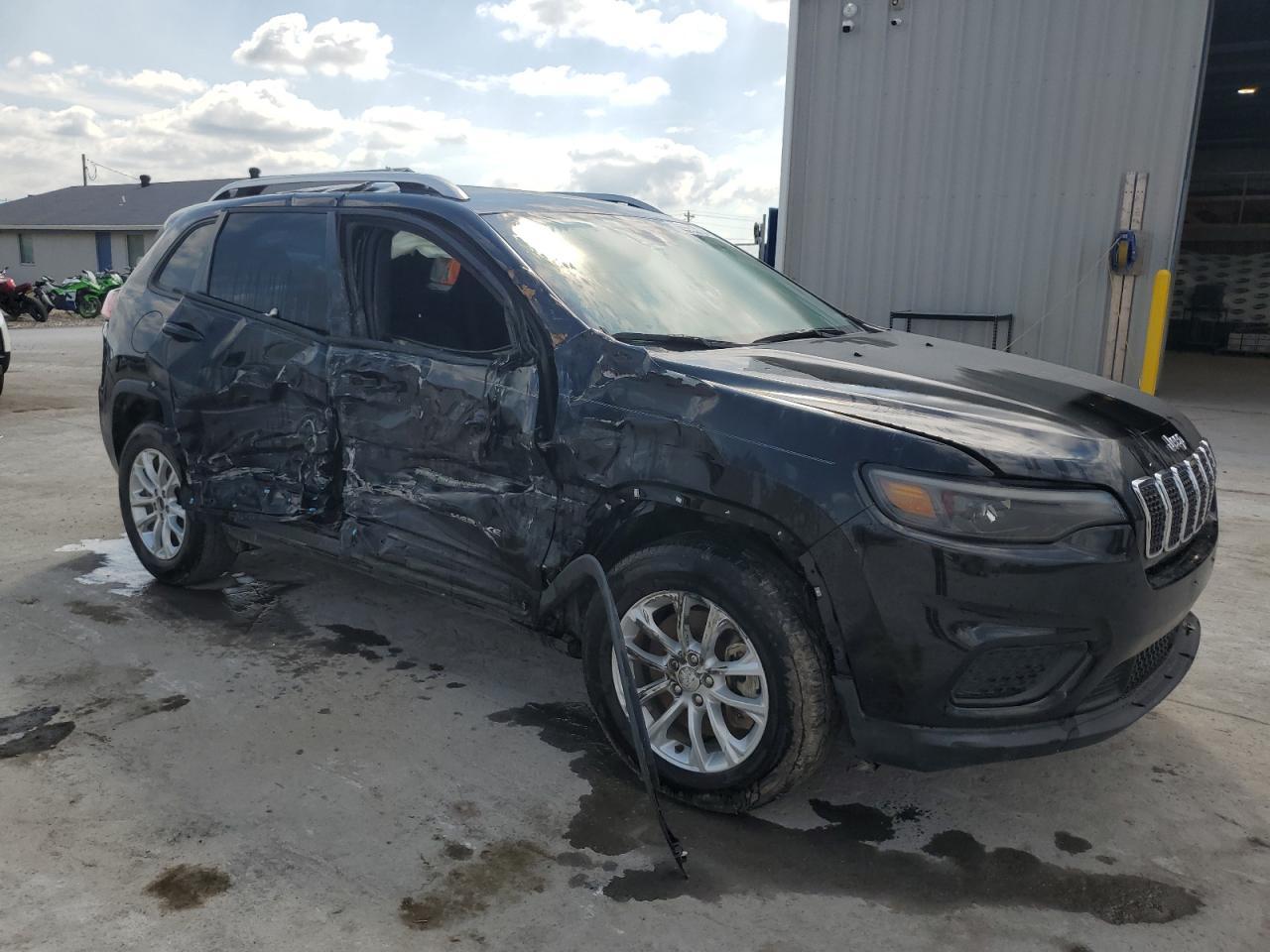 2021 Jeep Cherokee Latitude - Фото 4