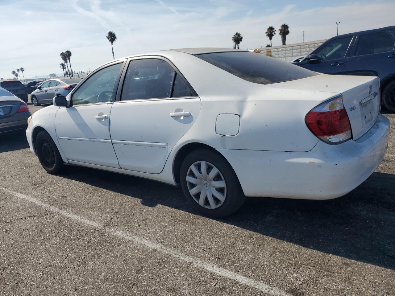 2006 Toyota Camry Le - Фото 2