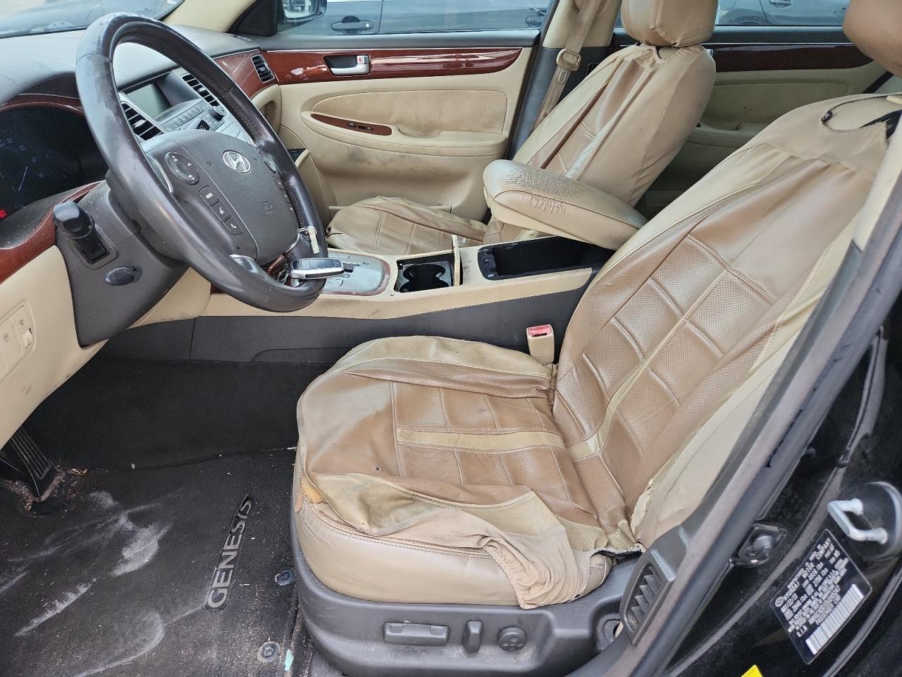 2013 Hyundai Genesis 3.8L - Image 7