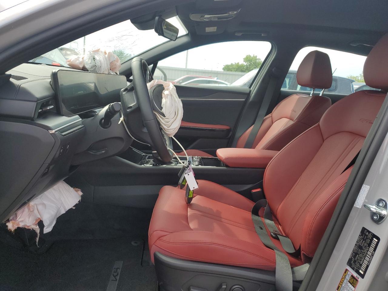 2025 Kia K5 Gt Line - Image 7