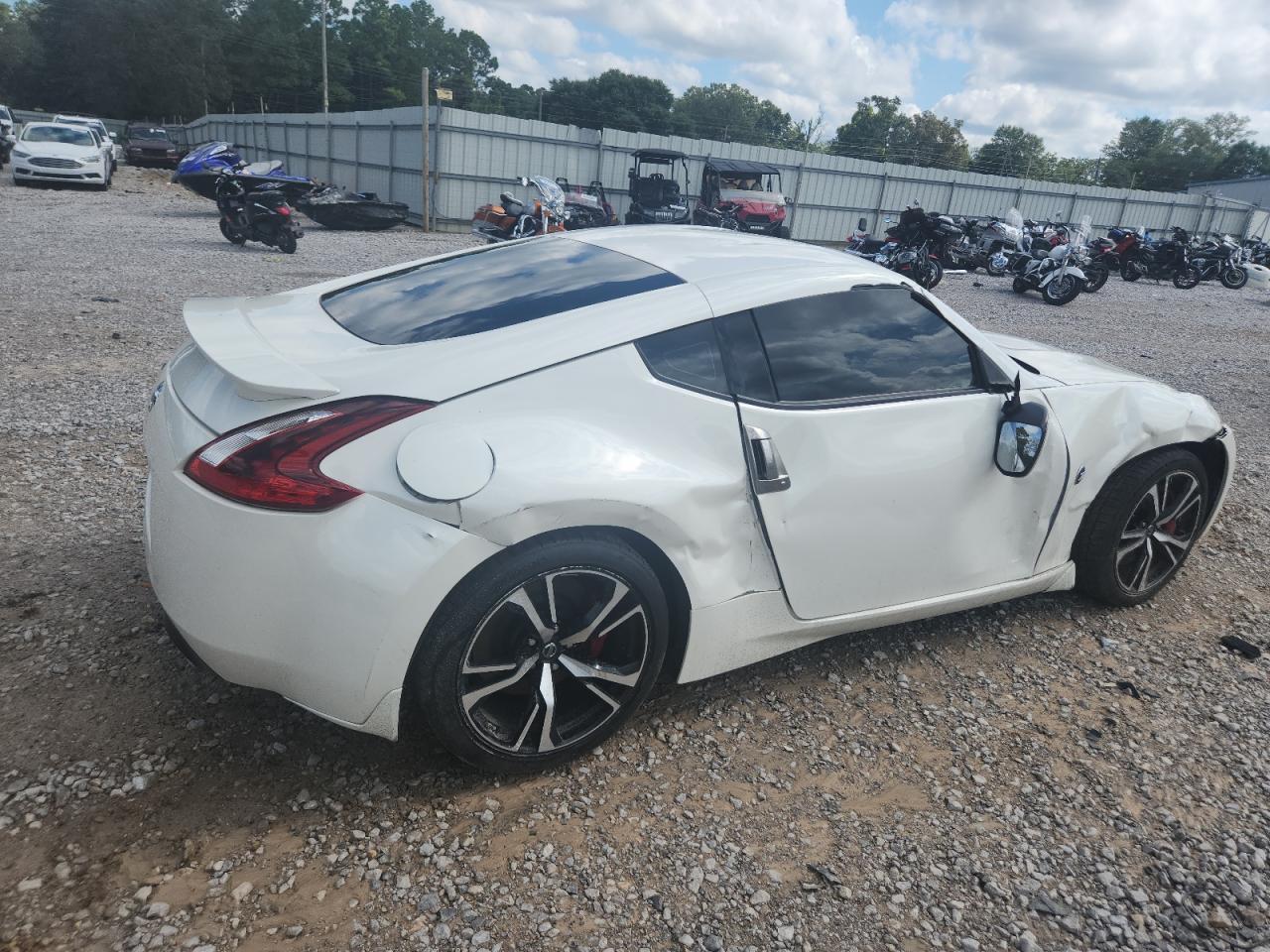 2020 Nissan 370Z Base - Image 3