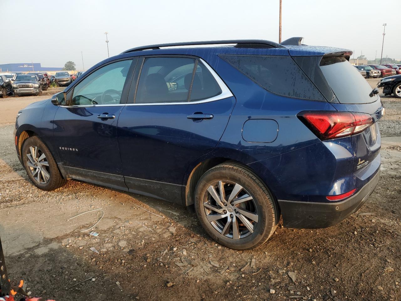 2022 Chevrolet Equinox Lt - Фото 2