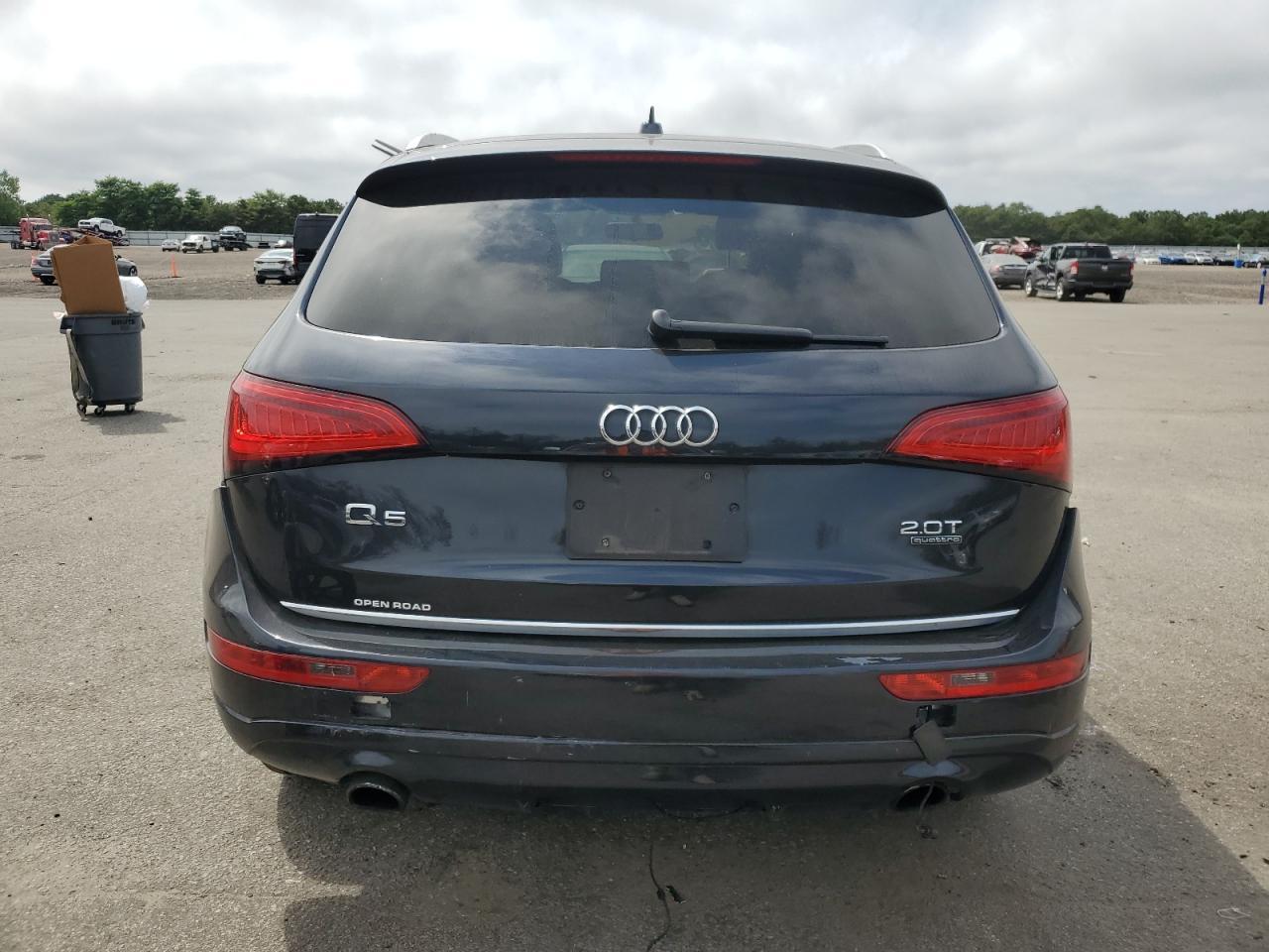 2016 Audi Q5 Premium - Image 6