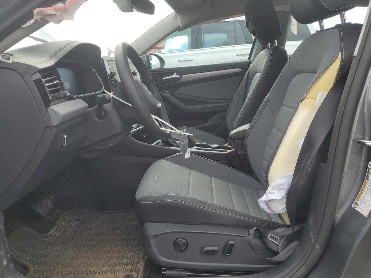 2025 Volkswagen Jetta Se - Фото 7