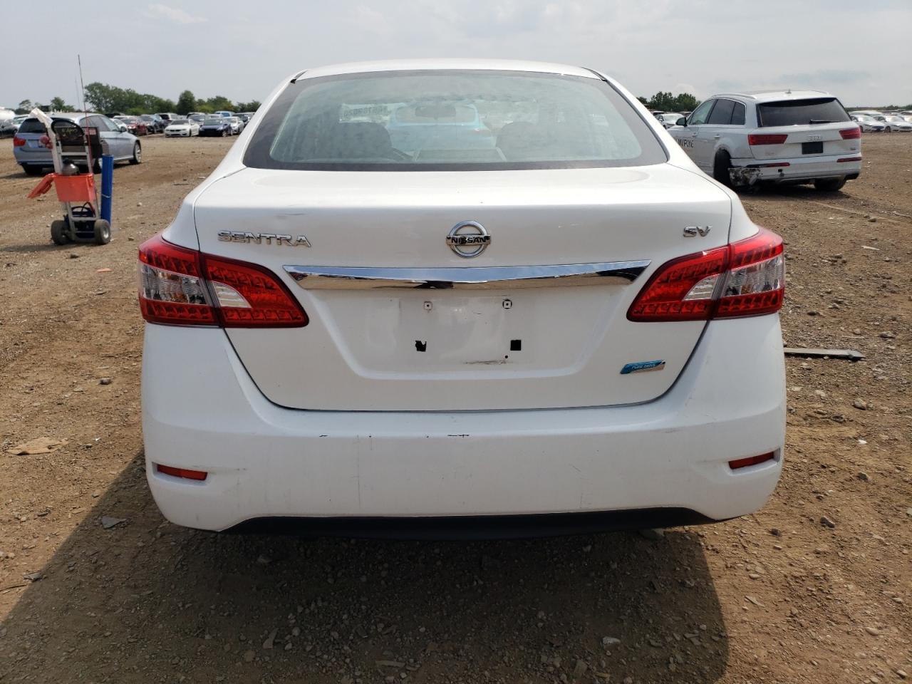 2014 Nissan Sentra S - Image 6