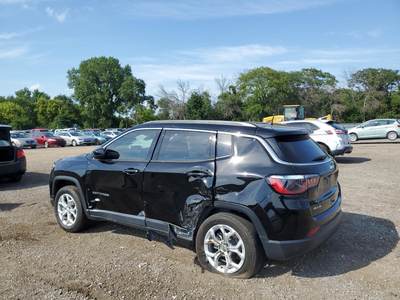 2024 Jeep Compass Latitude - Фото 2