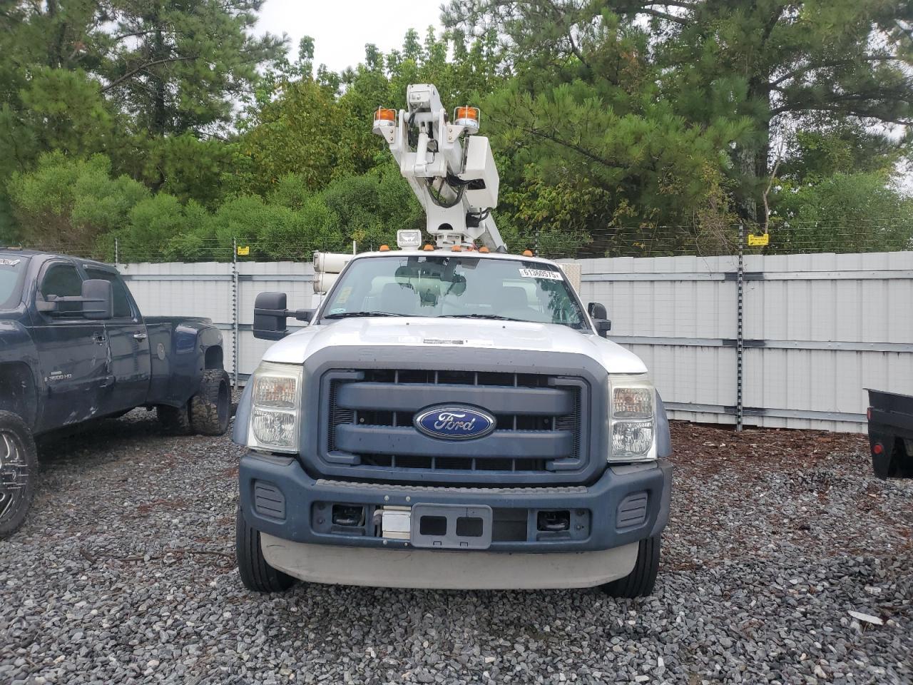 2013 Ford F450 Super Duty - Фото 5