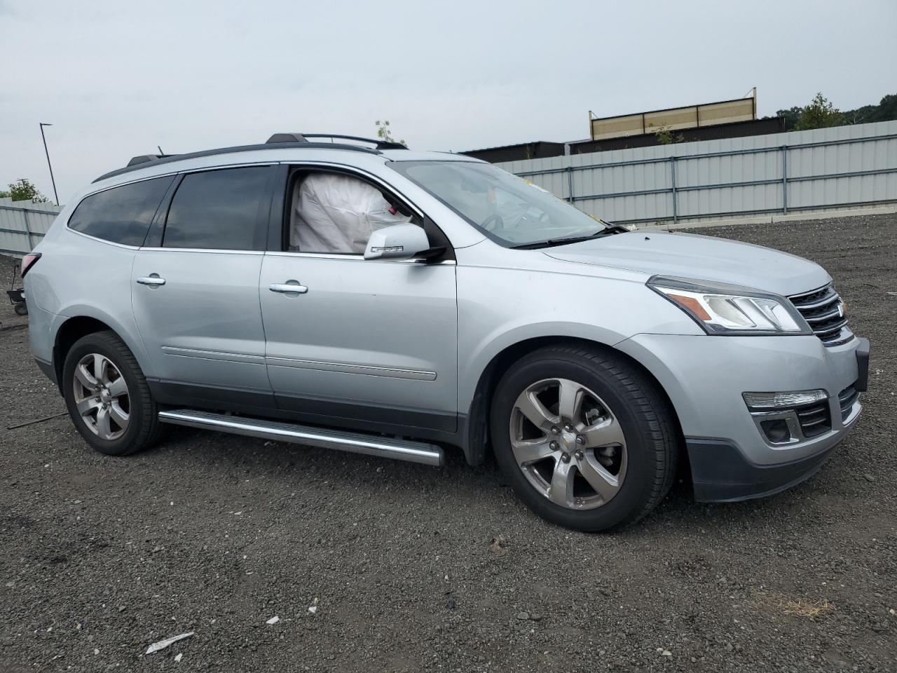 2017 Chevrolet Traverse Premier - Фото 4