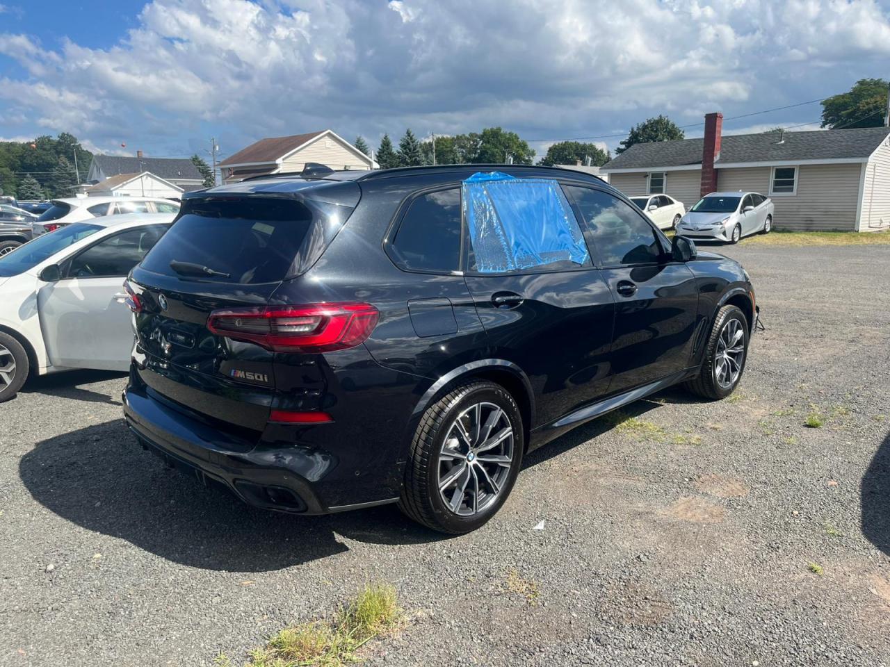 2020 BMW X5 M50I - Фото 3