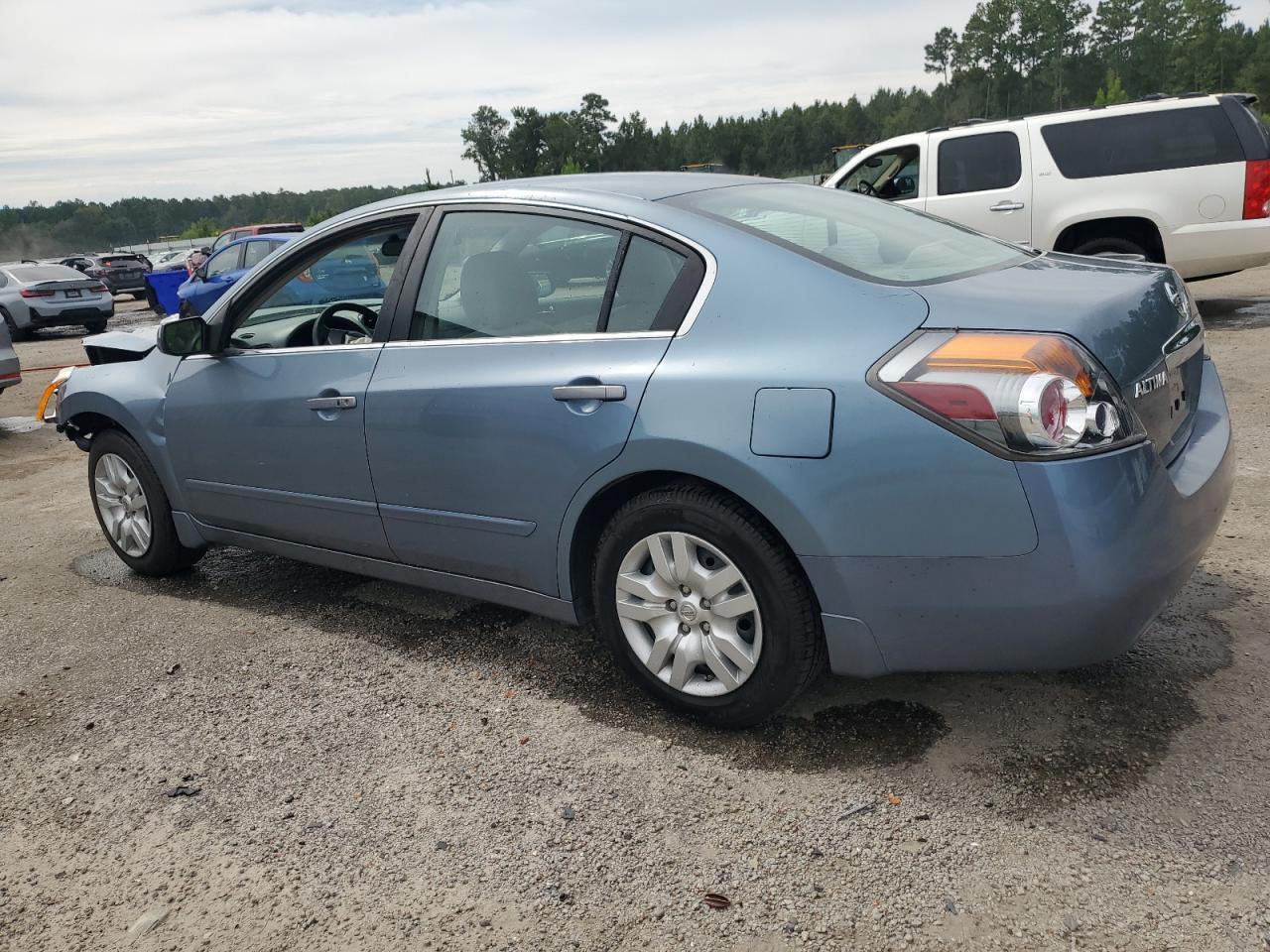 2010 Nissan Altima 2.5 - Фото 2