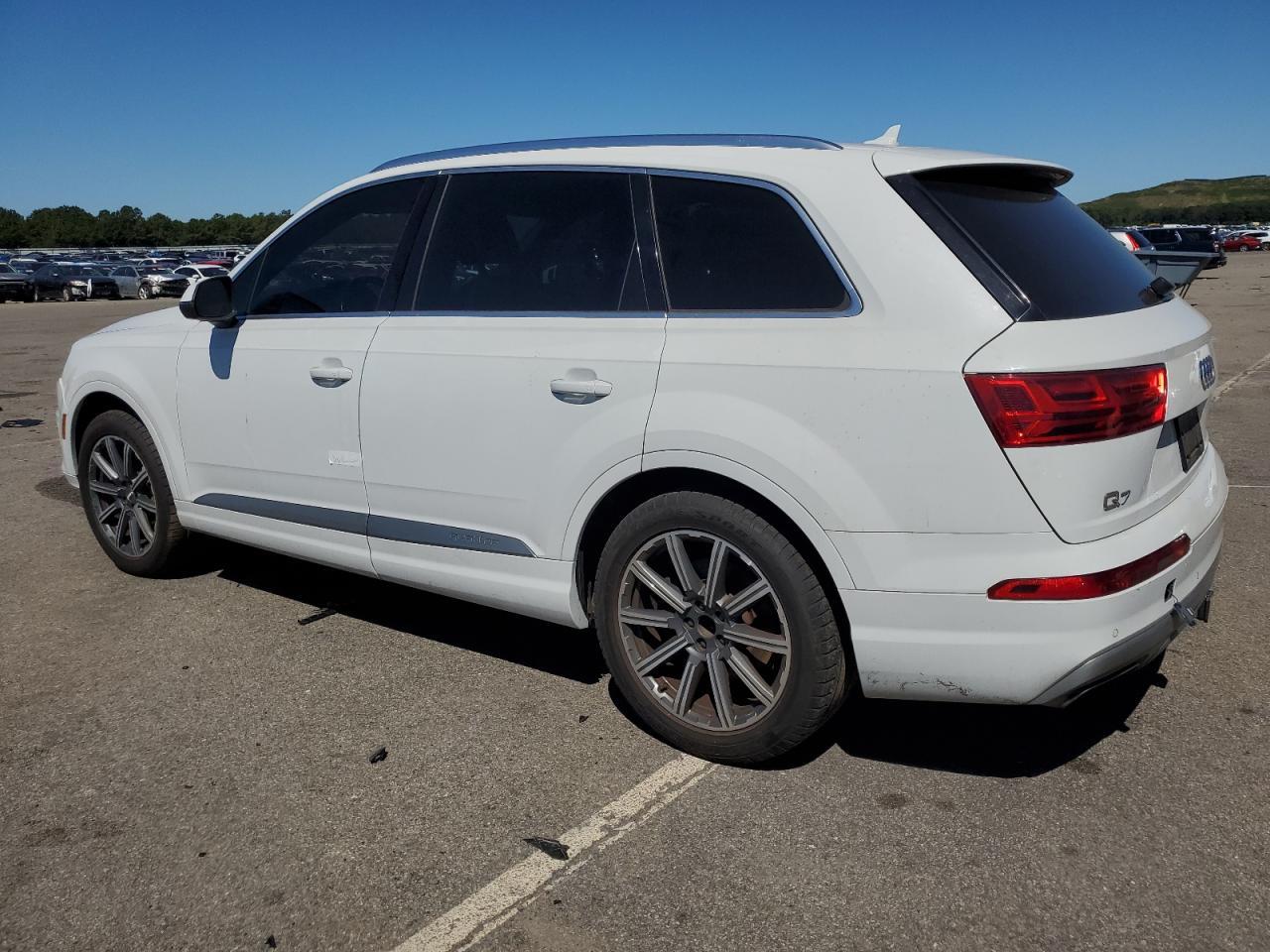 2017 Audi Q7 Premium Plus - Фото 2