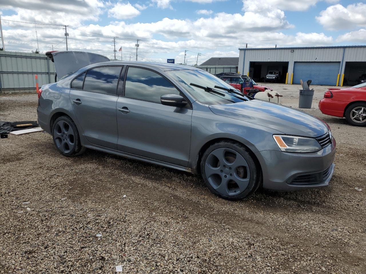 2011 Volkswagen Jetta Se - Фото 4
