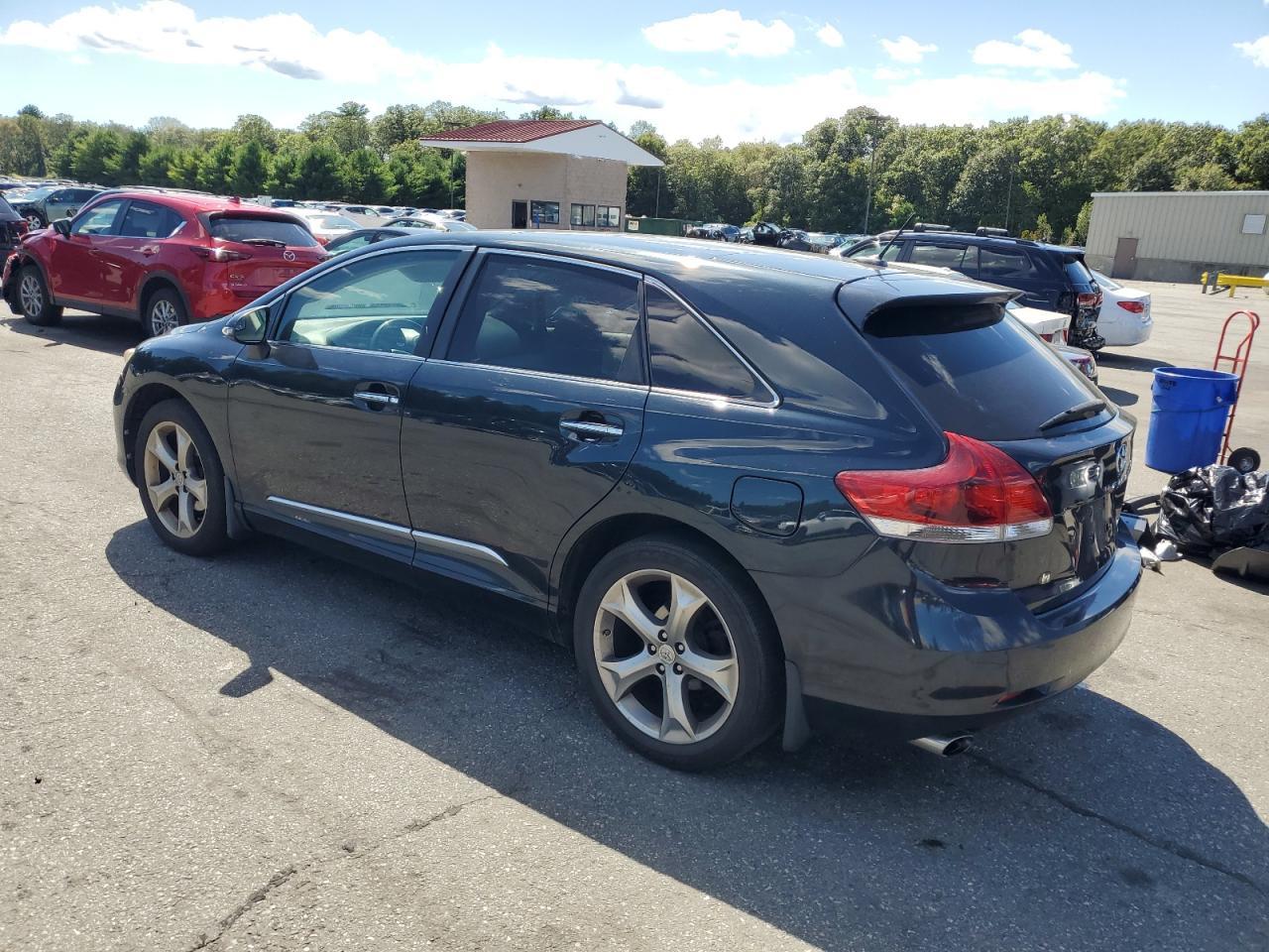 2015 Toyota Venza Le - Фото 2