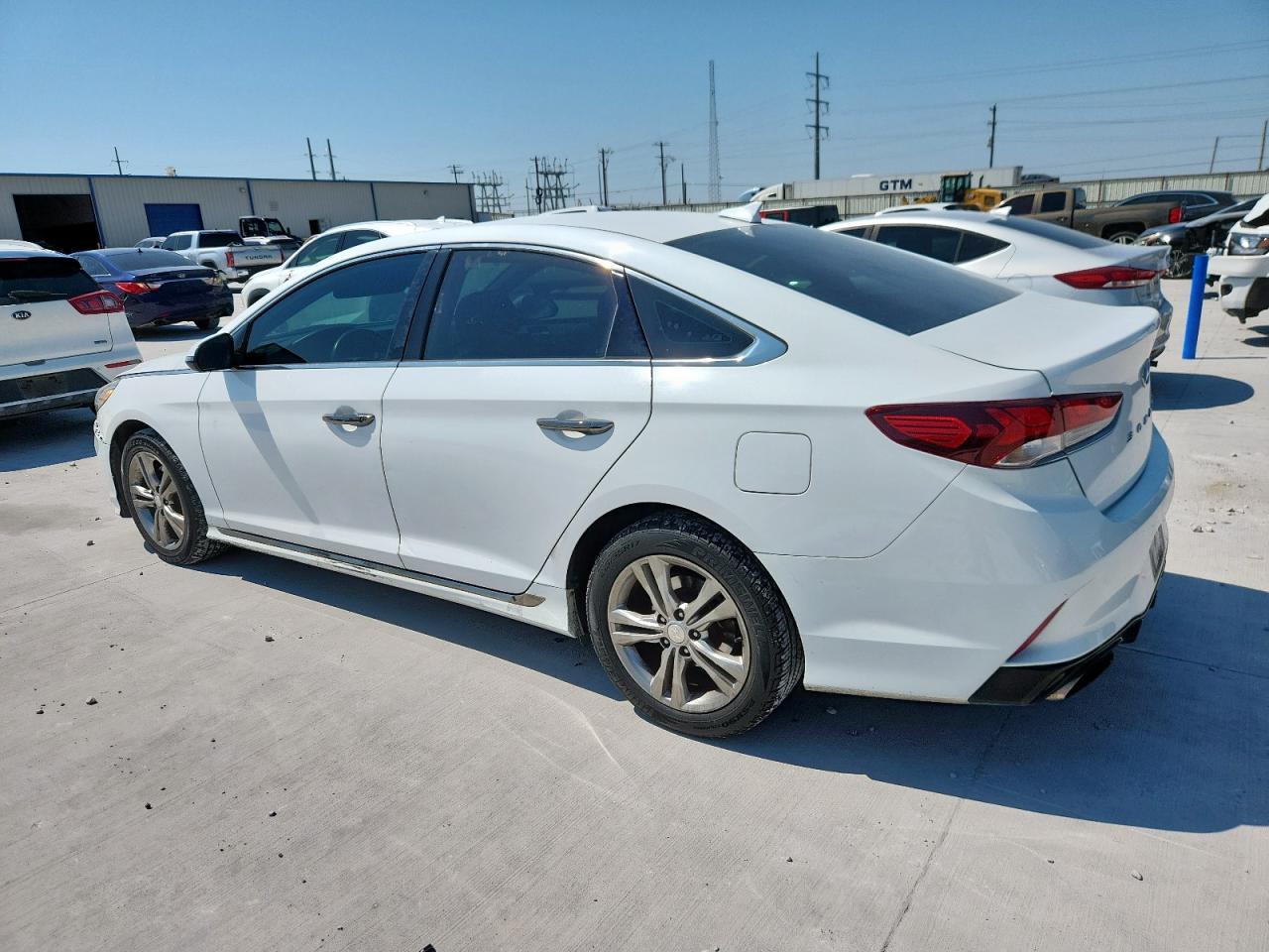 2018 Hyundai Sonata Sport - Фото 2