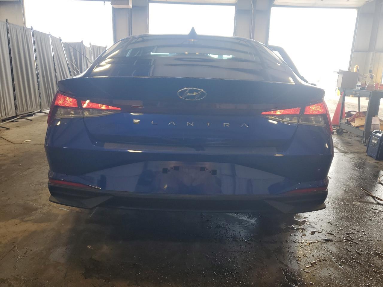 2023 Hyundai Elantra Sel - Фото 6