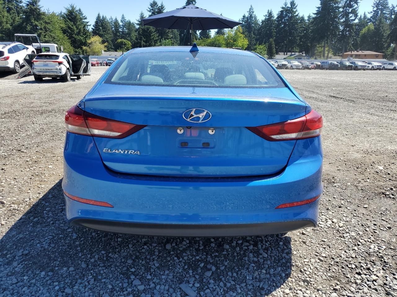 2017 Hyundai Elantra Se - Image 6