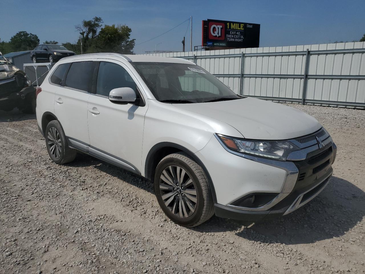 2019 Mitsubishi Outlander Se - Фото 4