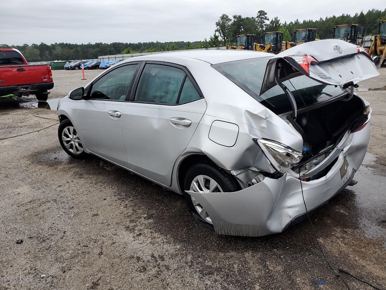 2015 Toyota Corolla L - Фото 2