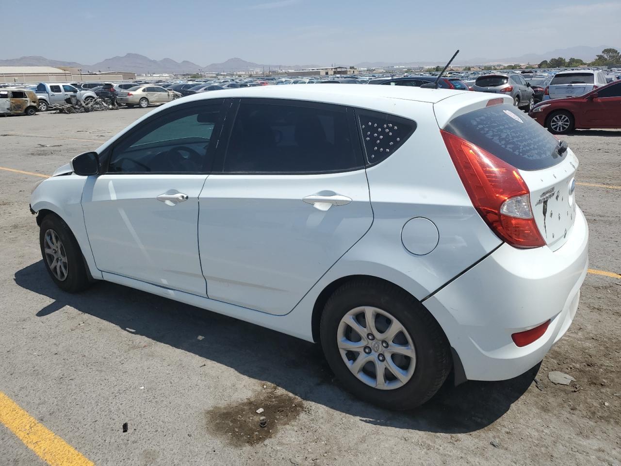 2013 Hyundai Accent Gls - Image 2